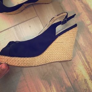 3/$15 Maddens black peep toe wedges